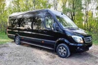 315 Мікроавтобус Mercedes-Benz Sprinter чорного кольору на весілля lnZJ