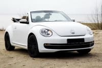 020 Білий кабріолет Volkswagen Beetle для весільної фотосесії BD6V