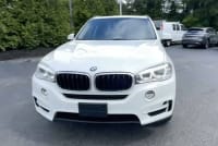 264 Позашляховик BMW X5 білого кольору на весілля з водієм aP8z