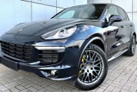 006 Позашляховик Porsche Cayenne без водія nmyo