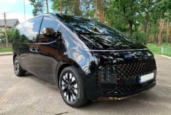 053 Микроавтобус Hyundai Staria без водителя paqe