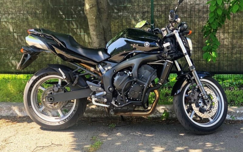 Мотоцикл YAMAHA FZ6N FAZER без водителя 60$/сутки EmrY