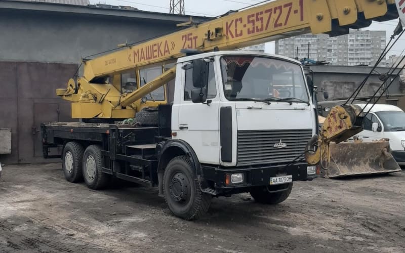 Автокран EmNM