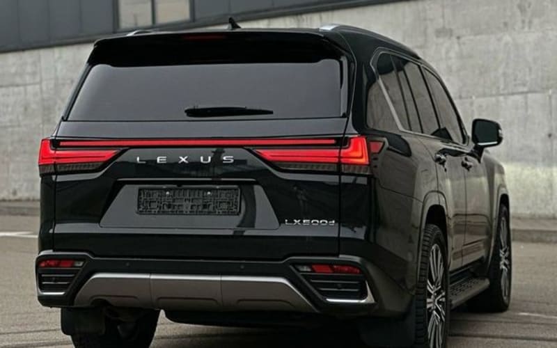 354 Внедорожник Lexus LX 500 с водителем 7yqW