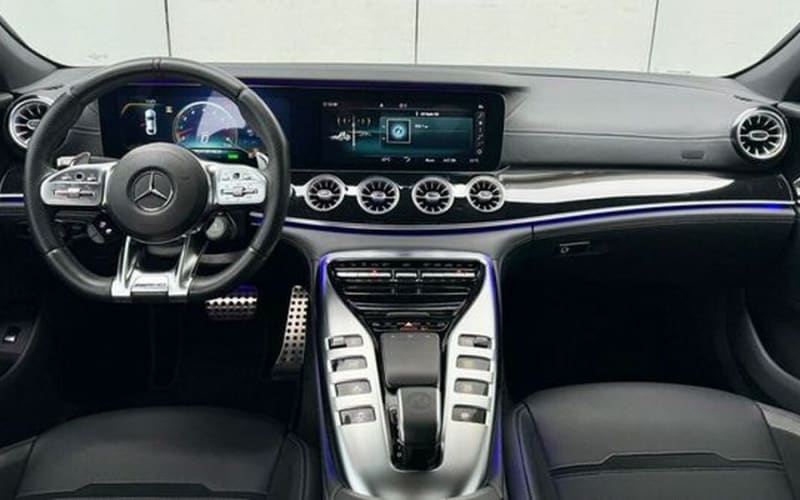 172 Mercedes-Benz AMG GT 4-DOOR c водителем MrqQ
