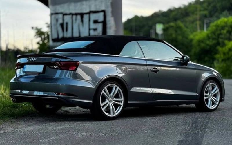416 Audi A3 кабриолет с водителем EmJ5