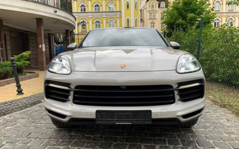 417 Porsche Cayenne Coupe на свадьбу с водителем W9gE