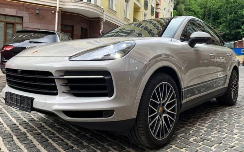 417 Porsche Cayenne Coupe на свадьбу с водителем W9gE