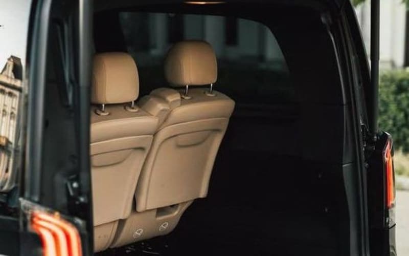 438 VIP-трансфер на Mercedes-Benz V class NEW K4mR