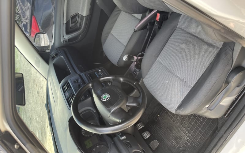 Довгостроково  Skoda Fabia 2012 1.2 wvMd