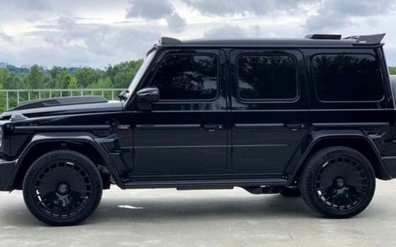 116 Mercedes-Benz G63 Brabus без водія OR0X