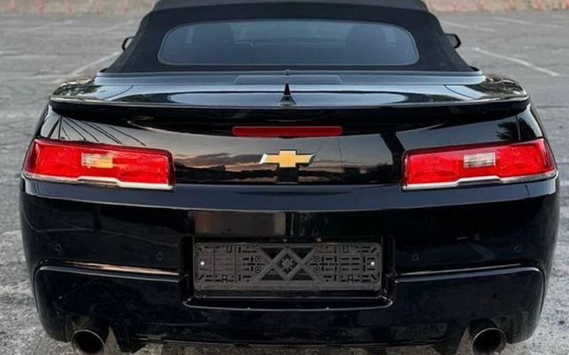 091 Кабріолет Chevrolet Camaro чорний з водієм в Києві k9N8