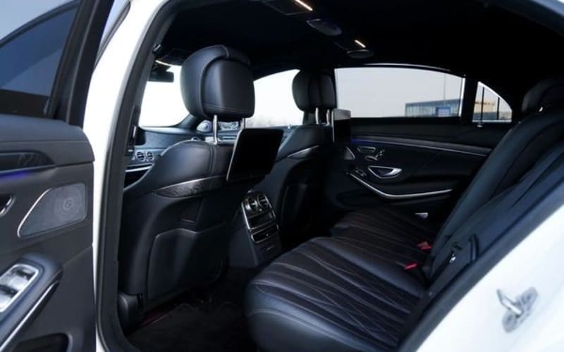 243 Mercedes-Benz S63 AMG W222 білий Restyling на весілля JRmm