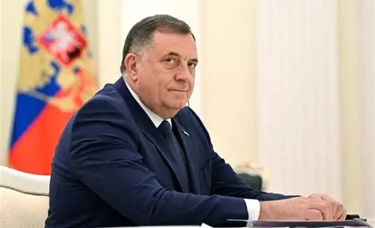 Bosnia’s Peace Envoy Enforces Fiscal Ruling Amid Serb Objections