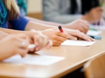 Одиннадцатиклассники региона напишут итоговое сочинение (изложение) в основной срок