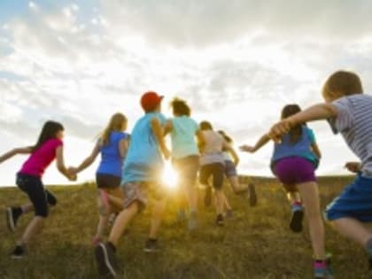 Сотрудники полиции напоминают родителям о безопасности своих детей во время летних каникул