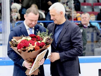 Сергею Мозякину вручили почетный знак «За заслуги перед городом Магнитогорском»