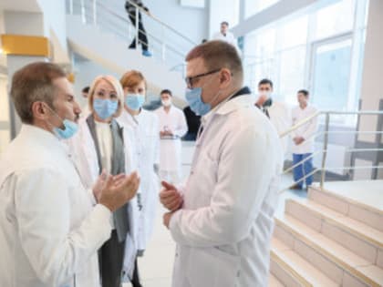 Губернатор Челябинской области Алексей Текслер ознакомился с новыми технологиями в медицине на Южном Урале
