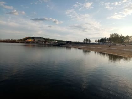 В магнитогорском «Притяжении» вход на пляж сделали платным