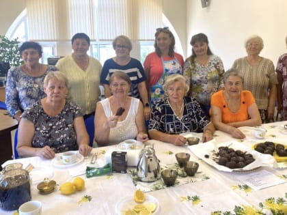 Более 1000 южноуральцев старшего поколения побывали в Центрах общения Социального фонда России