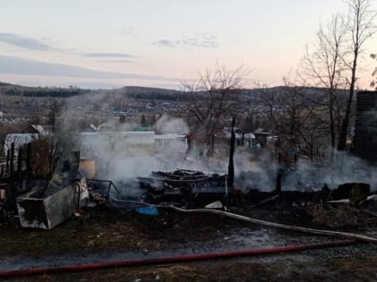 Прокуратура начала проверку после пожара в садах поселка Уржумка