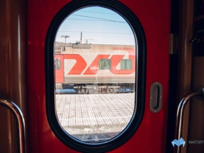 РЖД запускает скидки на проезд в пригородных поездах для школьников и студентов