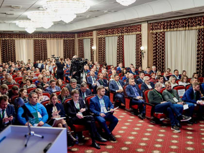 Сергей Сушков: Агропромышленный комплекс наравне с оборонным