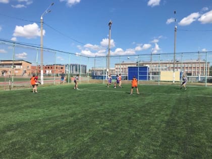 Варненские футболистки заняли первое место в турнире по мини–футболу