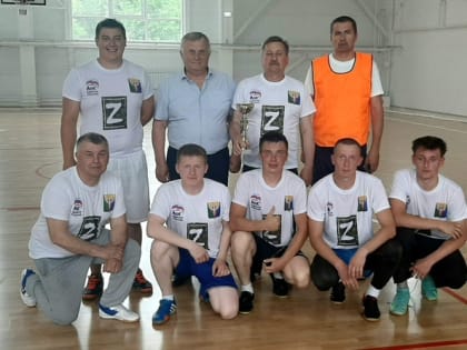 В депутатском турнире октябрьцы завоевали серебро