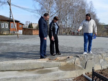 Активисты Кусы  проверили объекты благоустройства в рамках партпроекта «Городская среда»