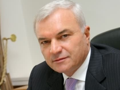 Уважаемые сотрудники сферы здравоохранения города Магнитогорска! Поздравляю вас с профессиональным праздником - Днём медицинского работника!
