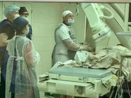 В Троицке впервые провели сложную операцию пациентке с миомой