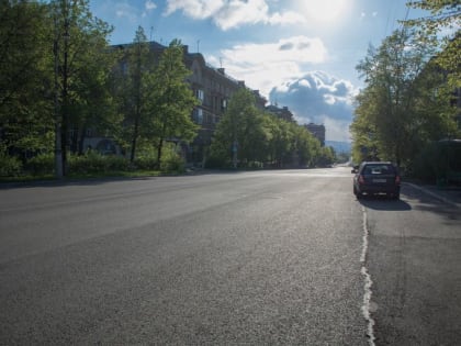 Челябинская область лидирует по асфальтированию дорог в округе