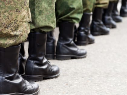 В России сдвинули начало осеннего призыва