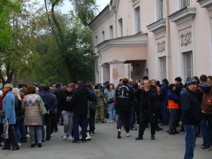 Мобилизованные жители Центрального района отправились к месту обучения