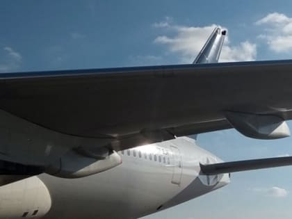 C 9 апреля Россия возобновит авиасообщение с 52 странами