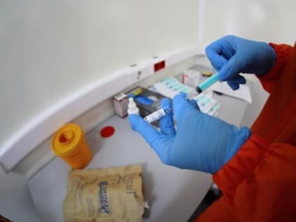 В Челябинской области девочке с редкой болезнью привезли лекарство для роста