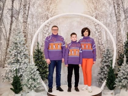 23 декабря 2023 года ученик МКОУ СОШ №2 г. Нязепетровска Зеленкин Дмитрий принял участие в новогоднем приёме для талантливых детей.