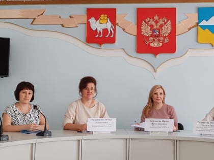 На семинарах в Сатке и Усть-Катаве сотрудники налоговых инспекций рассказали о предстоящих изменениях налогового законодательства