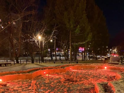 Фонтан со снегом вместо воды тоже красив