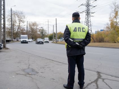 В Челябинской области 17-летняя девушка угнала машину и попала в ДТП