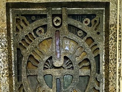 Загадочные двери Озерска: искусство в повседневной жизни