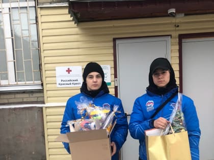 В Тракторозаводском районе прошла акция «Новогоднее чудо» для жителей и сотрудников ГСУСО «Челябинский геронтологический центр» и «Другая медицина»