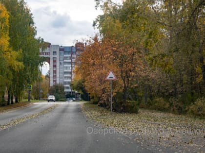Новые памятники и старые убежища будничного Озёрска