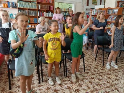 Александр Решетников поздравил с Международным днем защиты детей воспитанников центров помощи детям, оставшихся без попечения родителей