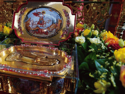 В Челябинск доставили мощи Георгия Победоносца