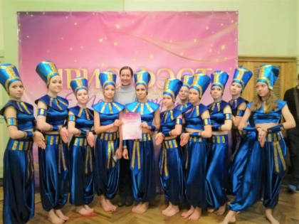 Троицкие исполнительницы восточного танца блеснули на областном конкурсе