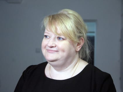 Детям-сиротам вручили ключи от новых квартир