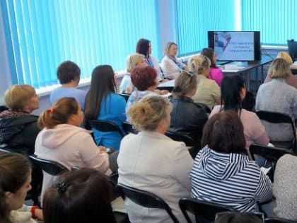 В России расширена программа поддержки работодателей и ищущих работу граждан: на что теперь можно рассчитывать?