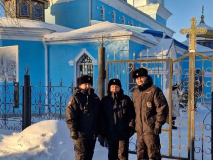 В Магнитогорске полицейские выручили женщину-водителя